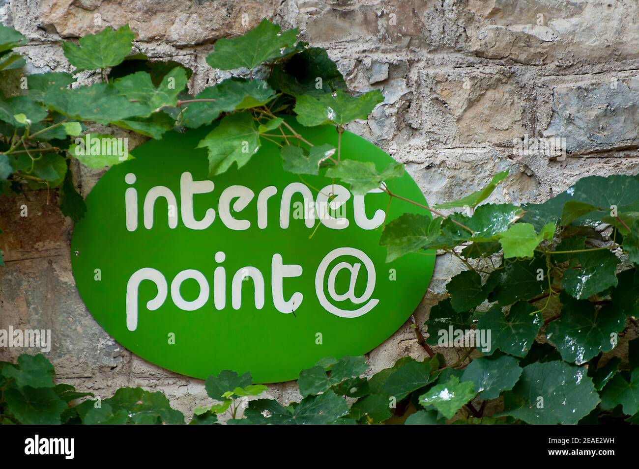 Internet point sign outside an internet cafe in Malcesine, Lake Garda, Italy. Stock Photo