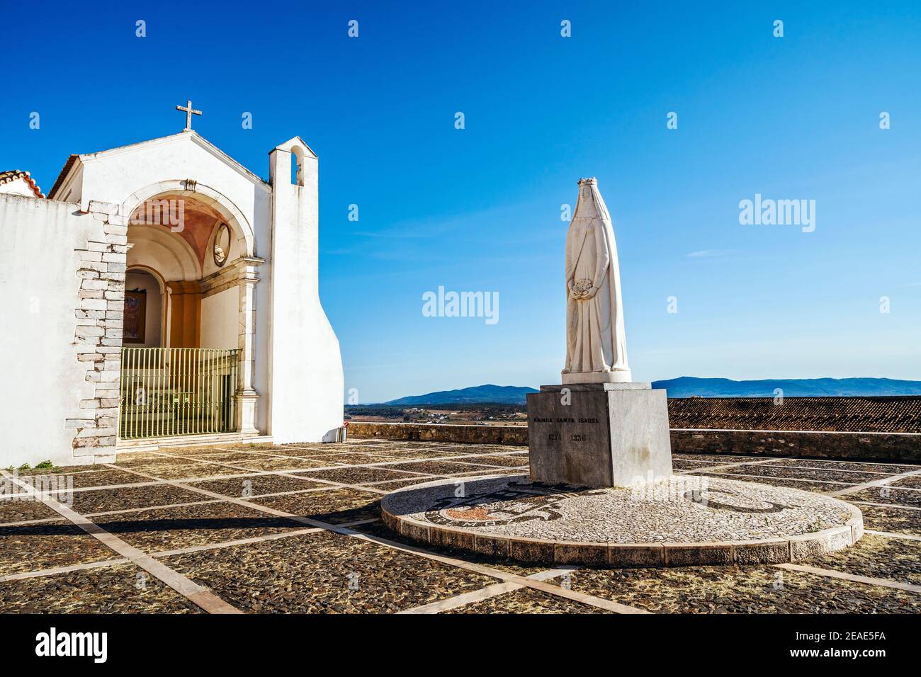 Monument of queen Saint Isabela next to church of Saint Mary, Estremoz, Portugal Stock Photo