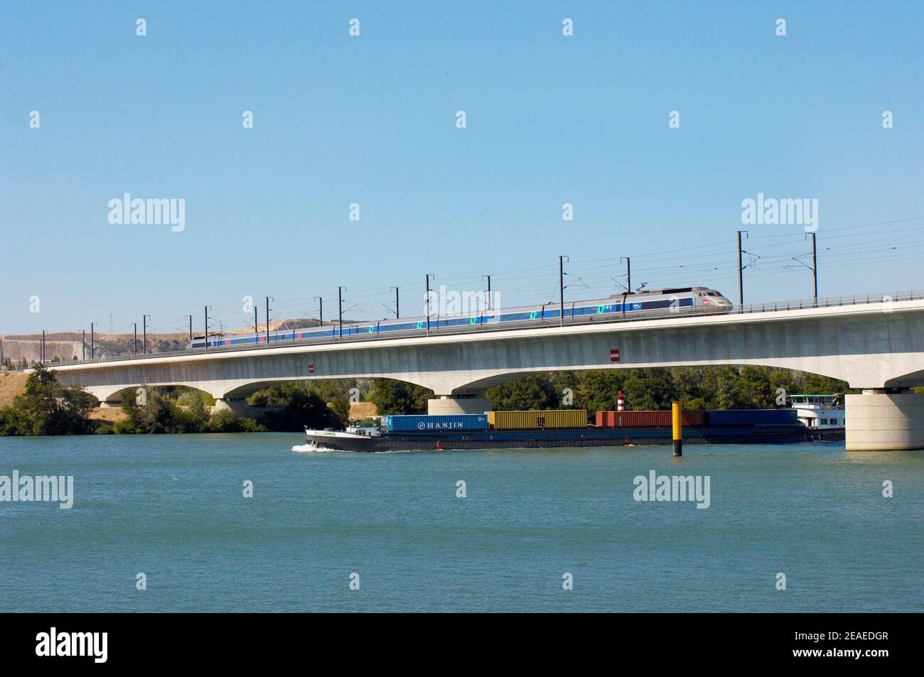 VIADUC DE ROQUEMAURE, ORANGE,AVIGNON Stock Photo Alamy