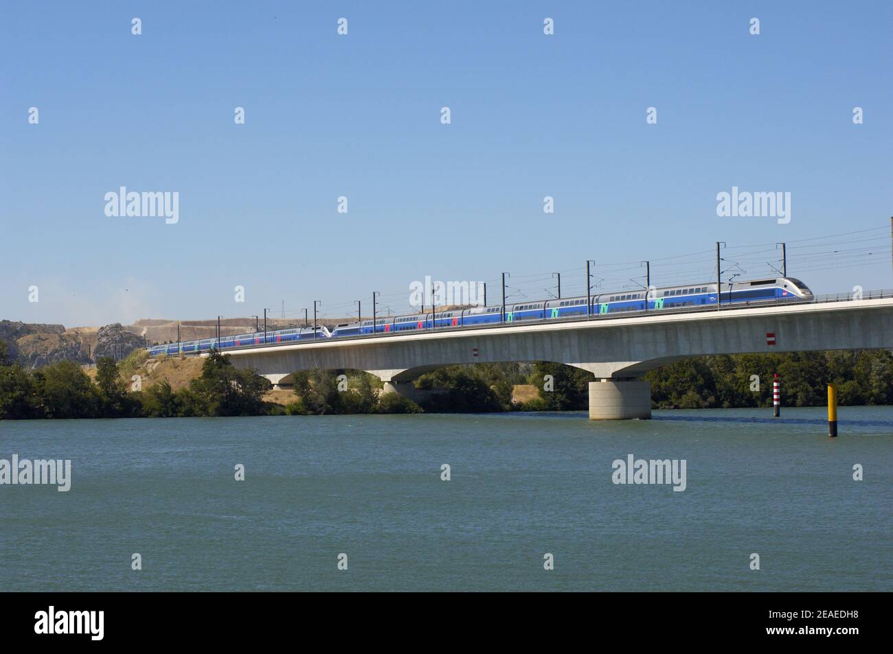 VIADUC DE ROQUEMAURE, ORANGE,AVIGNON Stock Photo Alamy