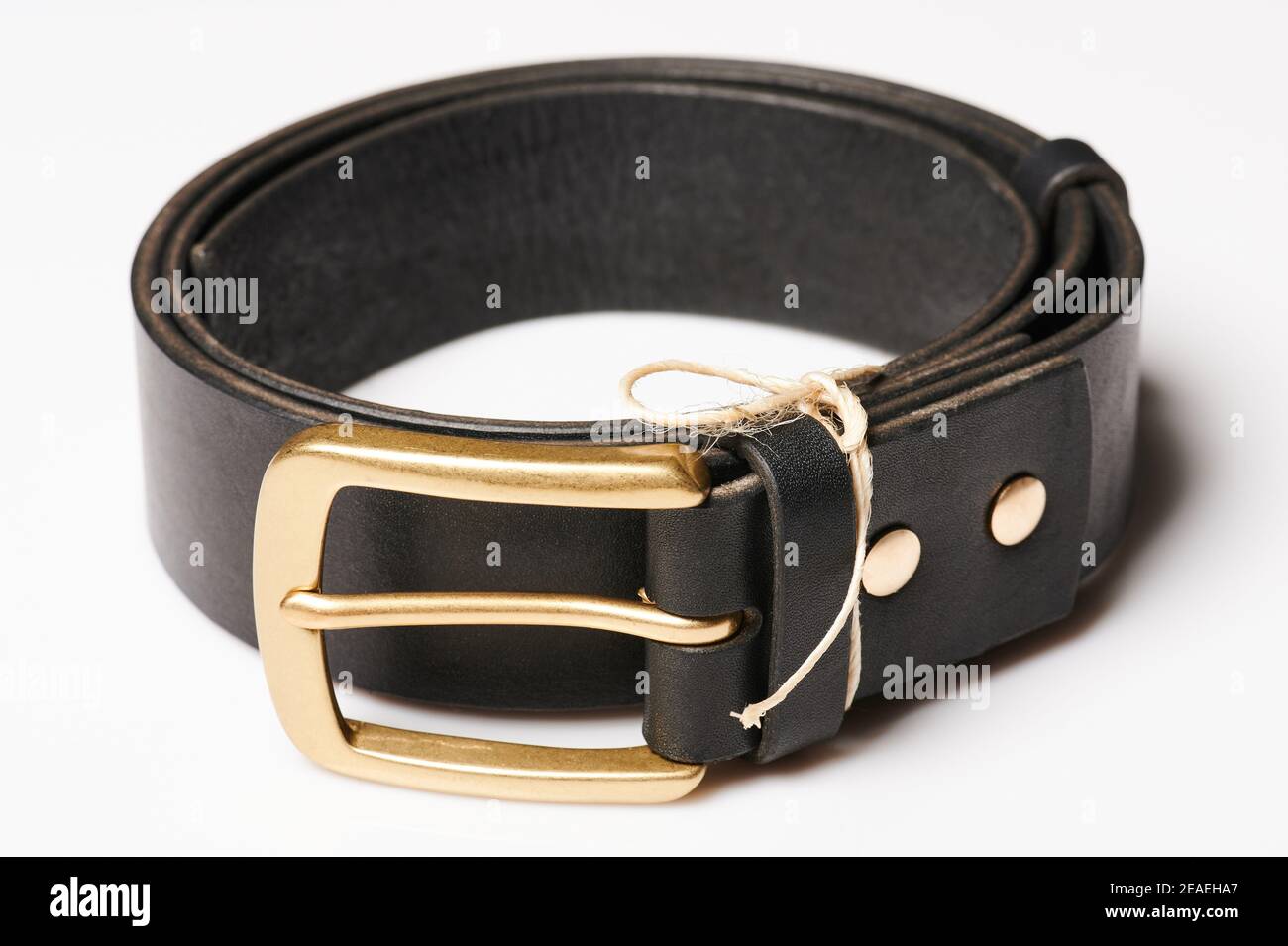 Big circle leather belt