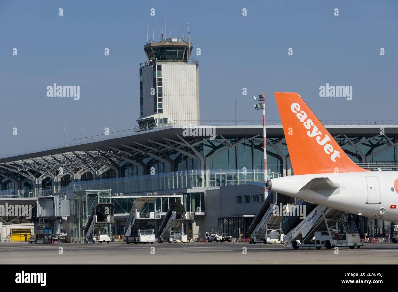 Aeroport de bale mulhouse hi-res stock photography and images - Alamy