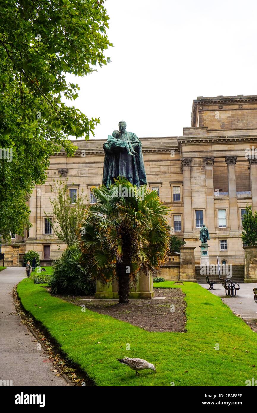 Statue to Canon Major Thomas Lester, by Frampton, St John's