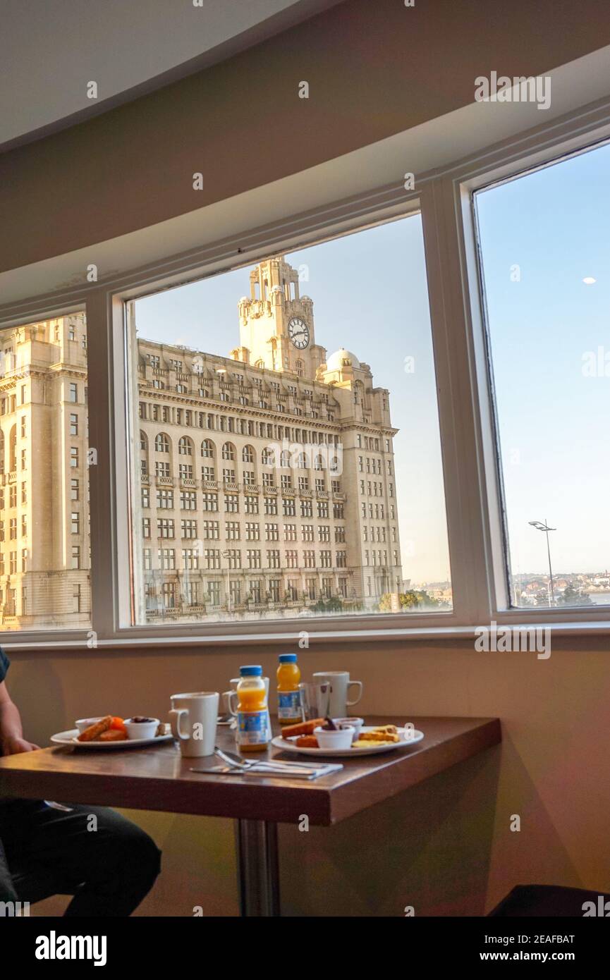 Breakfast with view of Liver Building, Mercure Liverpool Atlantic Tower Hotel, 4 star, City Centre, Chapel Street, England Stock Photo