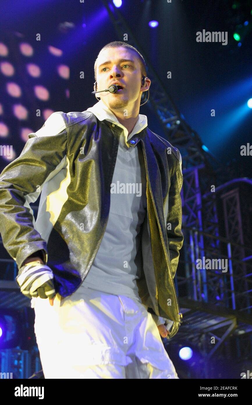 Justin Timberlake in concert at Wembley Arena in London, UK. 14th May 2003 Stock Photo