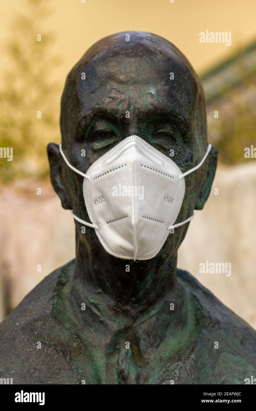 Funny face masks hi-res stock photography and images - Alamy