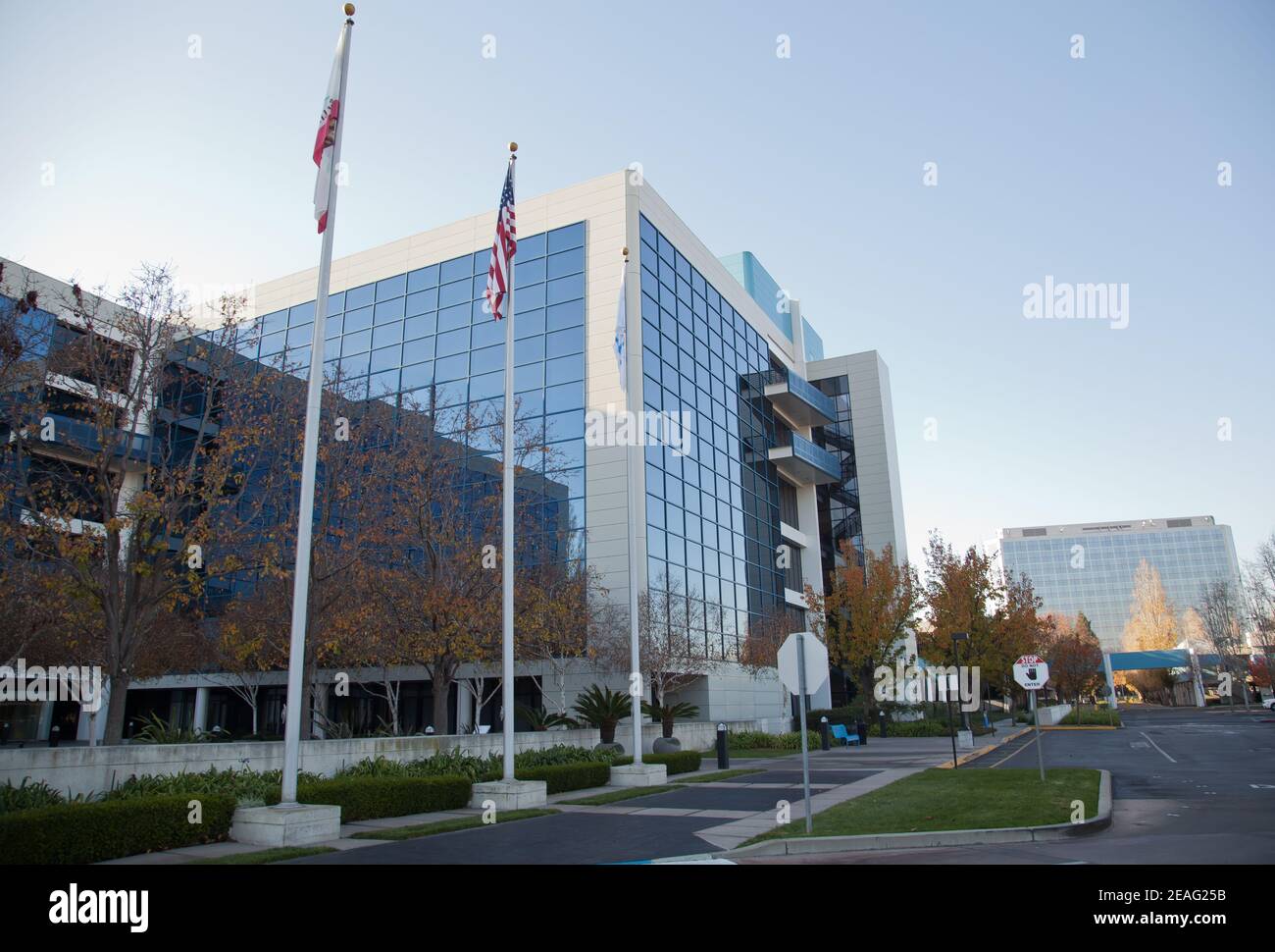 Digital equipment corporation (dec) hires stock photography and images