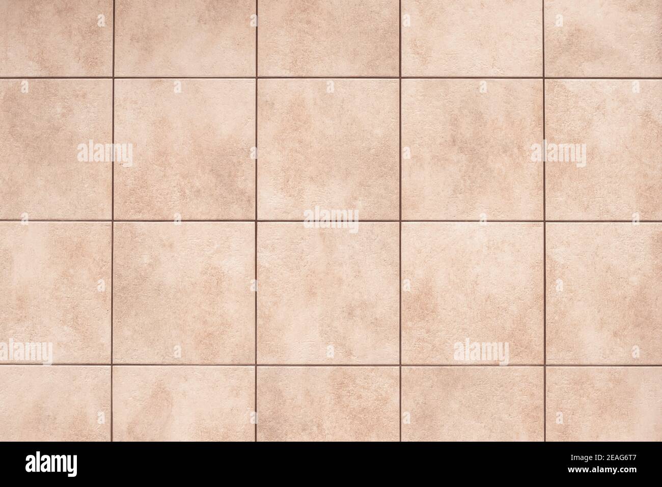 Brown square kitchen tiles hi-res stock photography and images - Alamy