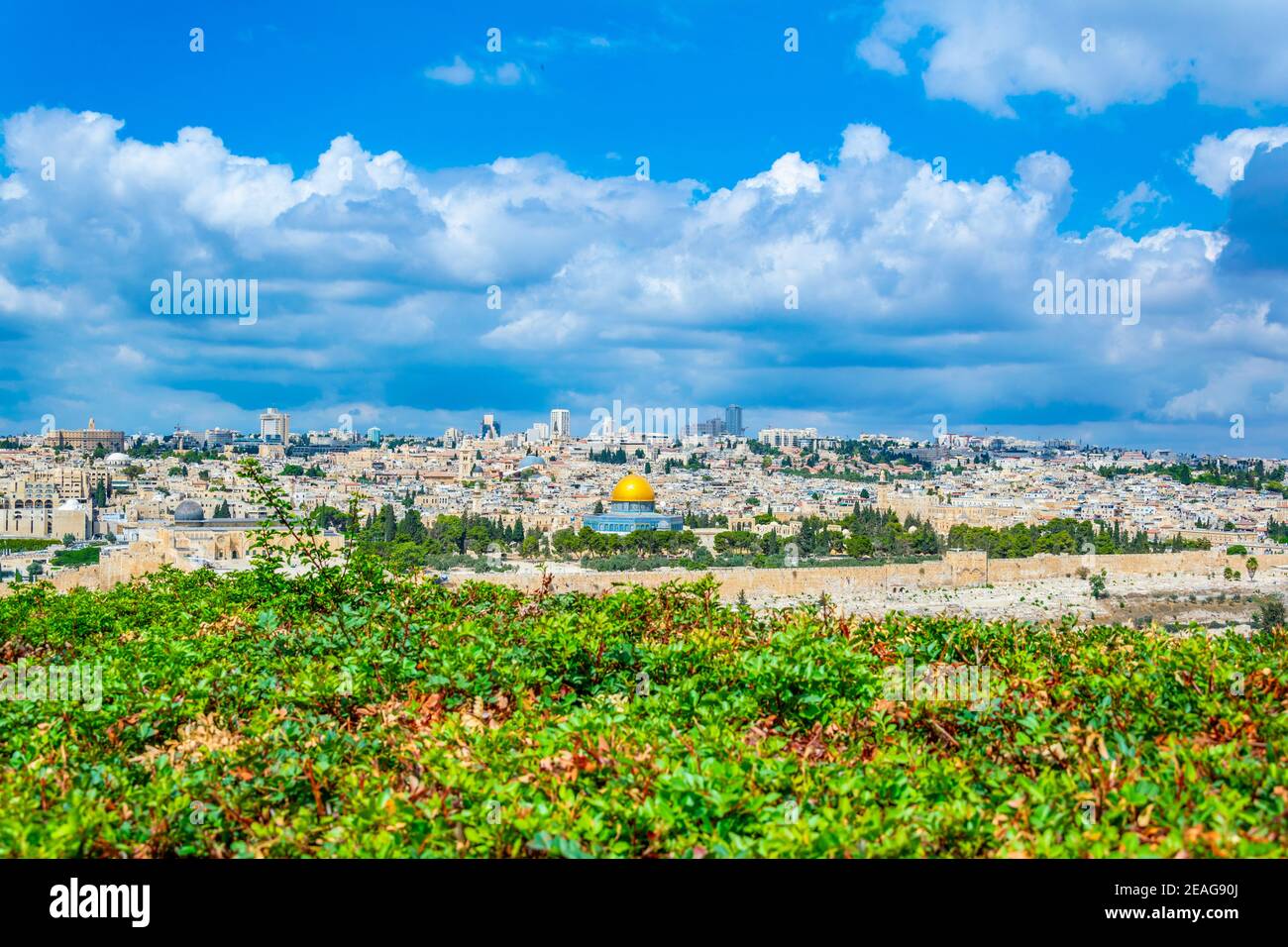 Jerusalem viewed from the mount of olives, Israel Stock Photo - Alamy