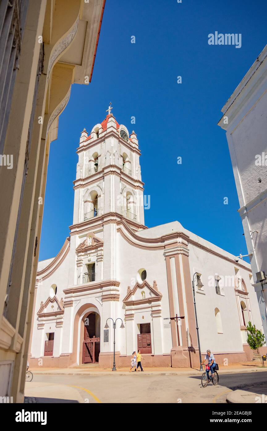 The Iglesia de Nuestra Señora de La Merced in the  Plaza de los Trabajadores in Camagüey, Cuba Stock Photo