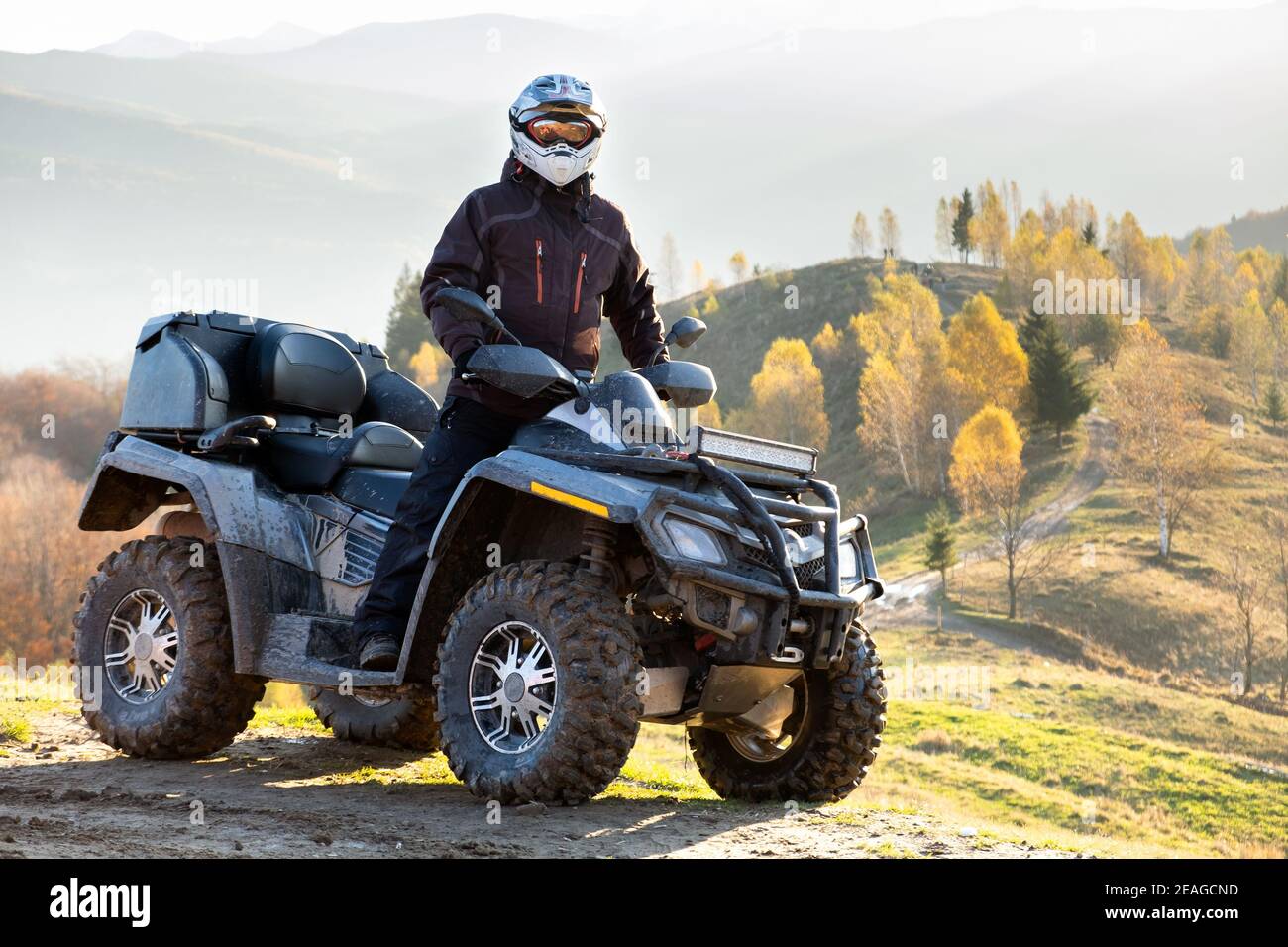Male mountain bike rider enjoying hi-res stock photography and images ...