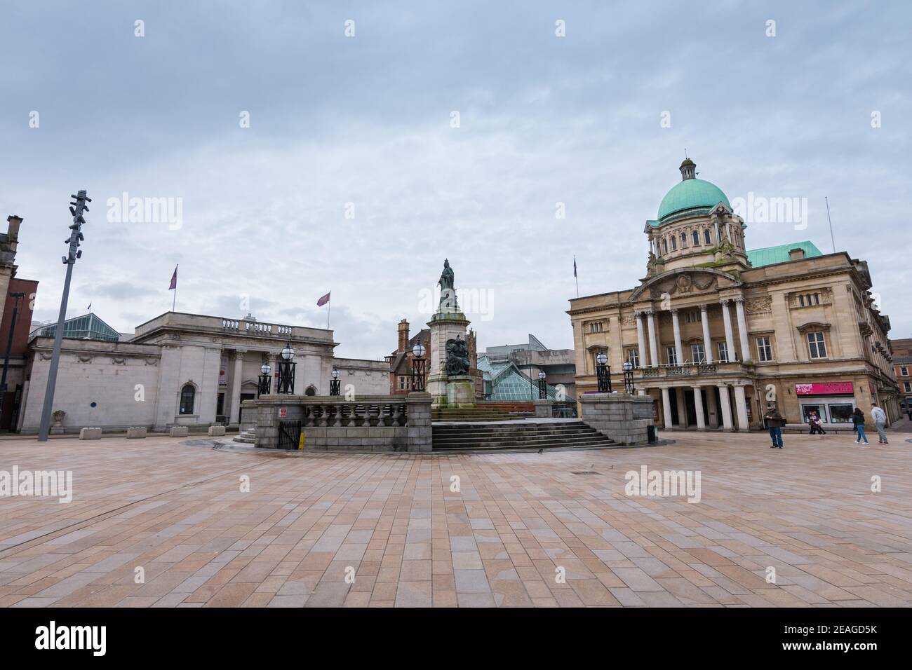 Queen Victoria Square, Kingston Upon Hull, Yorkshire, England, Uk Stock Photo