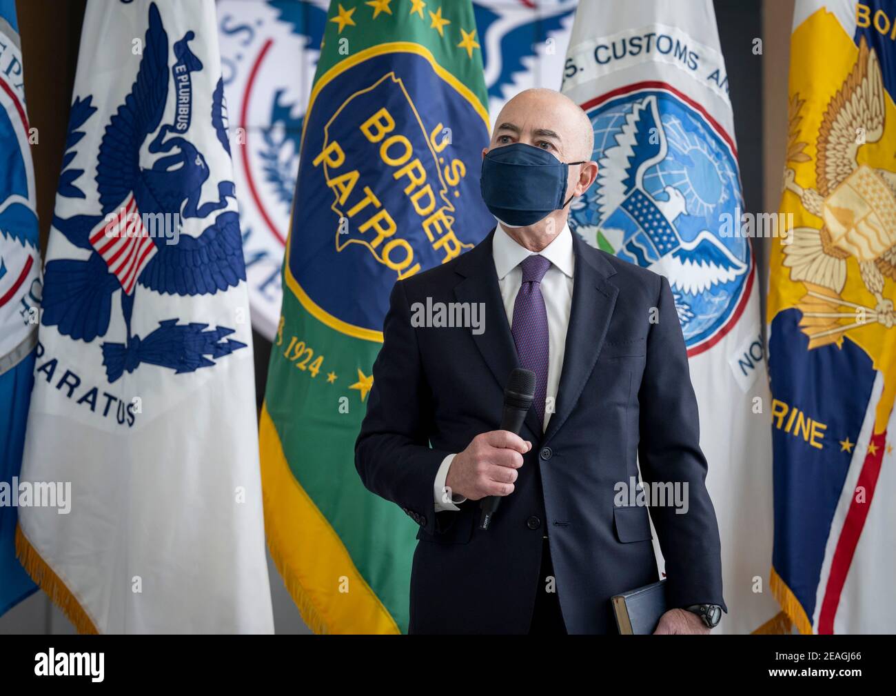 Ali Mayorkas High Resolution Stock Photography and Images - Alamy