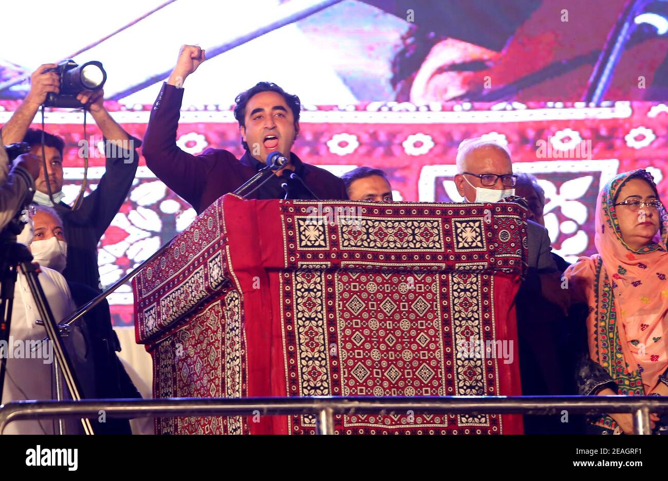 Hyderabad, Pakistan. 09th Feb, 2021. Chairman of Pakistan Peoples Party PPP Bilawal Bhutto giving his speech during the public gathering by the PDM in Hyderabad (Photo by Jan Ali Laghari/Pacific Press) Credit: Pacific Press Media Production Corp./Alamy Live News Stock Photo