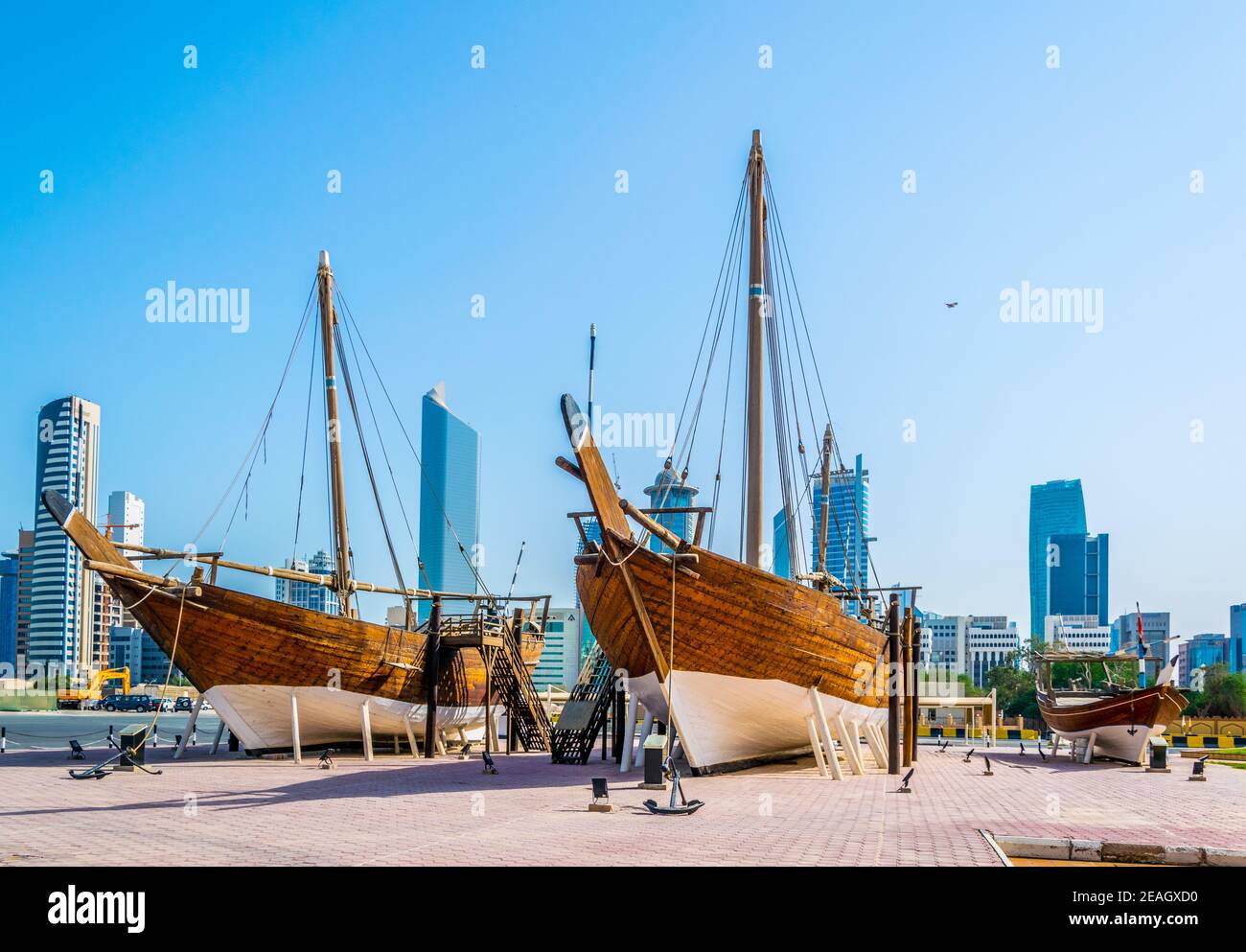 Kuwait museum dhow hires stock photography and images Alamy