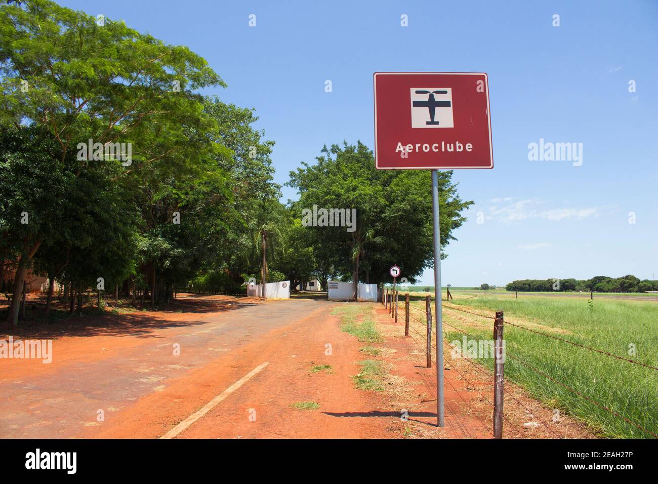 Ibitinga, SP, Brazil - 02 08 2021: Signpost of Ibitinga's flying club and the entrance view of the same club Stock Photo