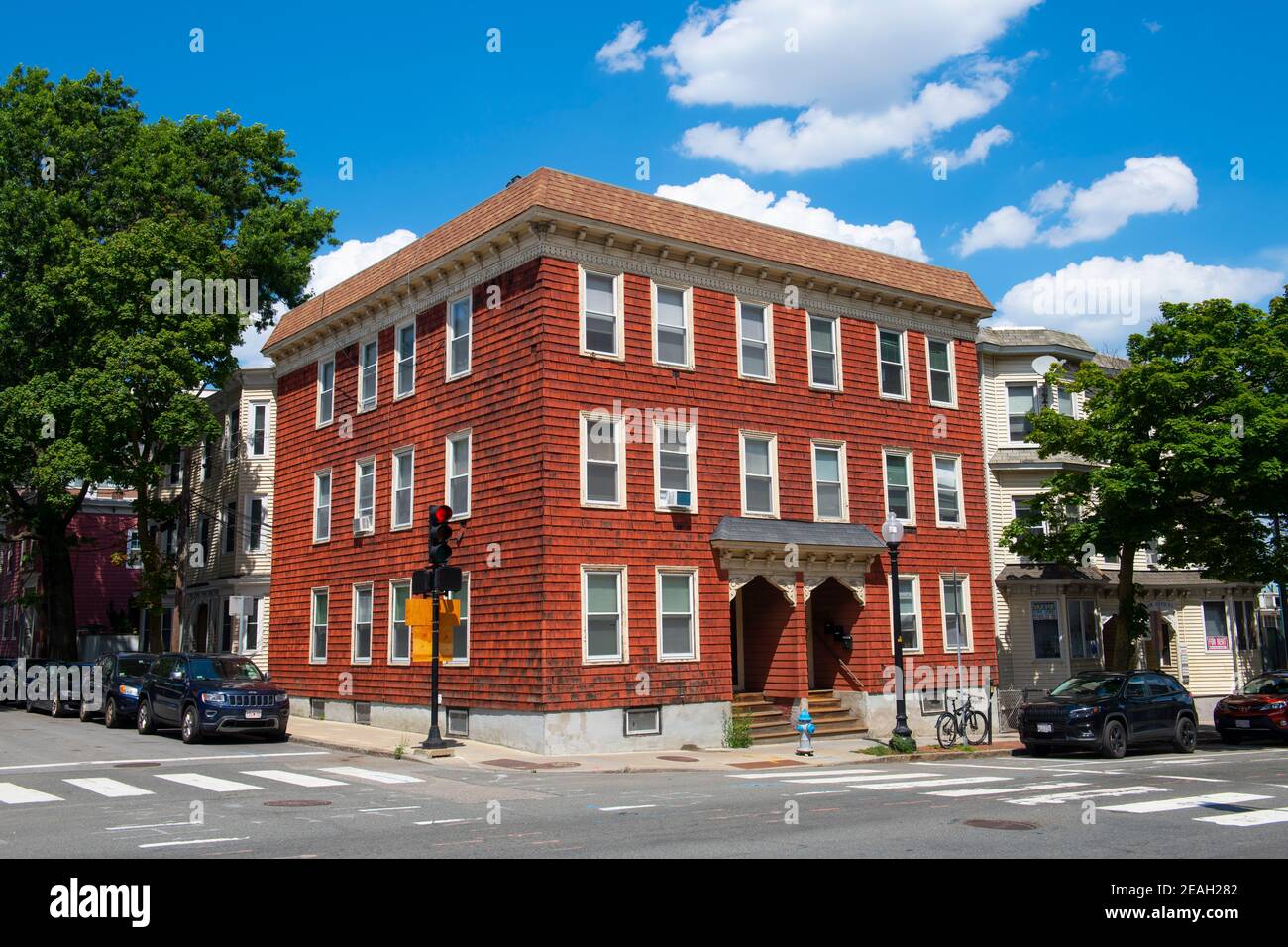 Historic commercial building at 159 Cambridge Street at Second Street