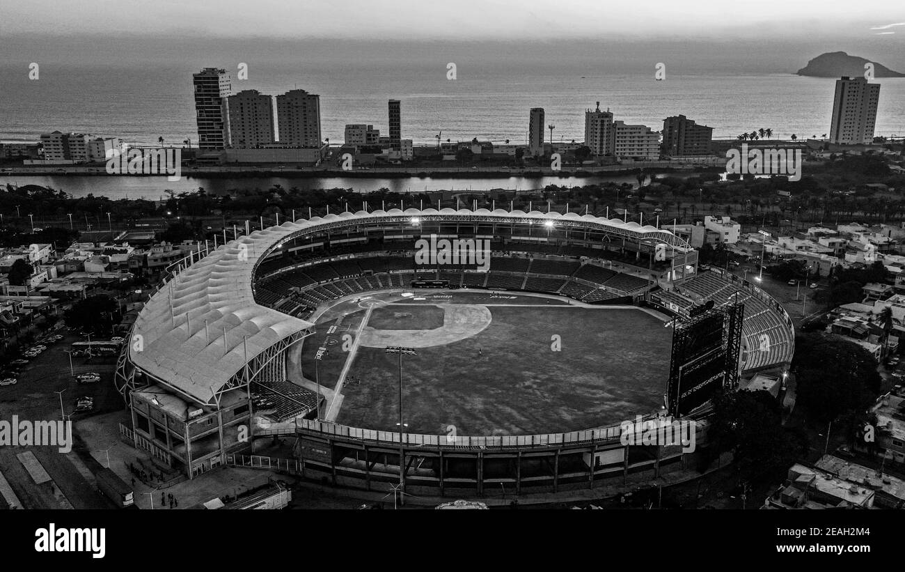 MAZATLAN, MEXICO - FEBRUARY 05: Aerial view of the stadium and the bay at sunset, during of Serie del Caribe 2021 at Teodoro Mariscal Stadium on February 5, 2021 in Mazatlan, Mexico. (Photo by  Luis Gutierrez/Norte Photo) Stock Photo