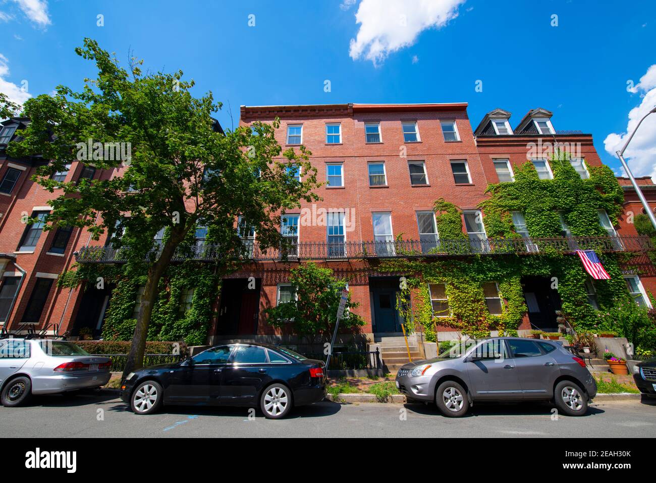 Historic residence buildings at Otis Street at Third Street in East