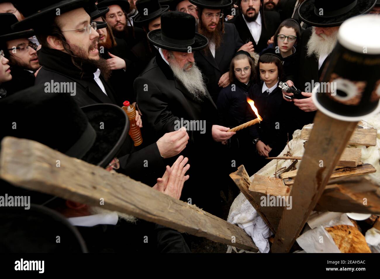Lelow, Poland 2 February 2020: Hassidic jew celebrating durning Hasidic holiday of the 206 anniversary of tzadik Dawid Biderman's death Stock Photo