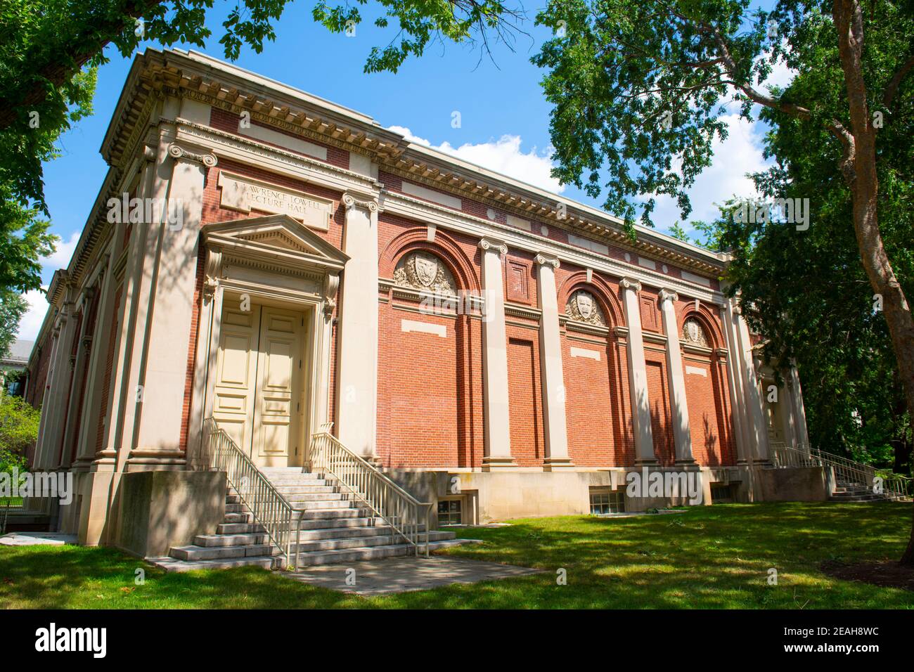 Kirkland house harvard hires stock photography and images Alamy