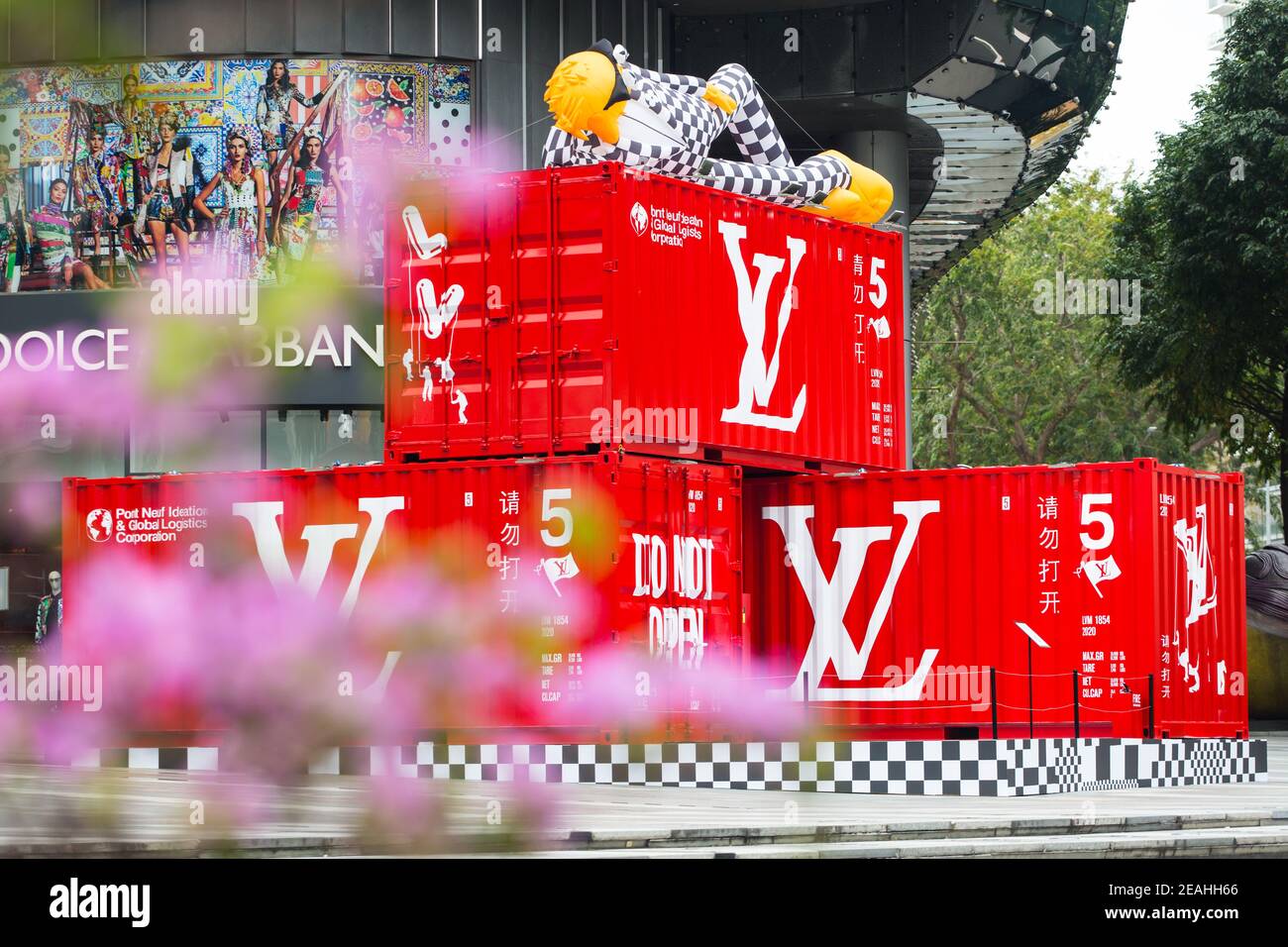 Louis Vuitton Fashion Tour Container in Singapore — Photographer based in  Singapore. Specialise in industrial and architecture interior