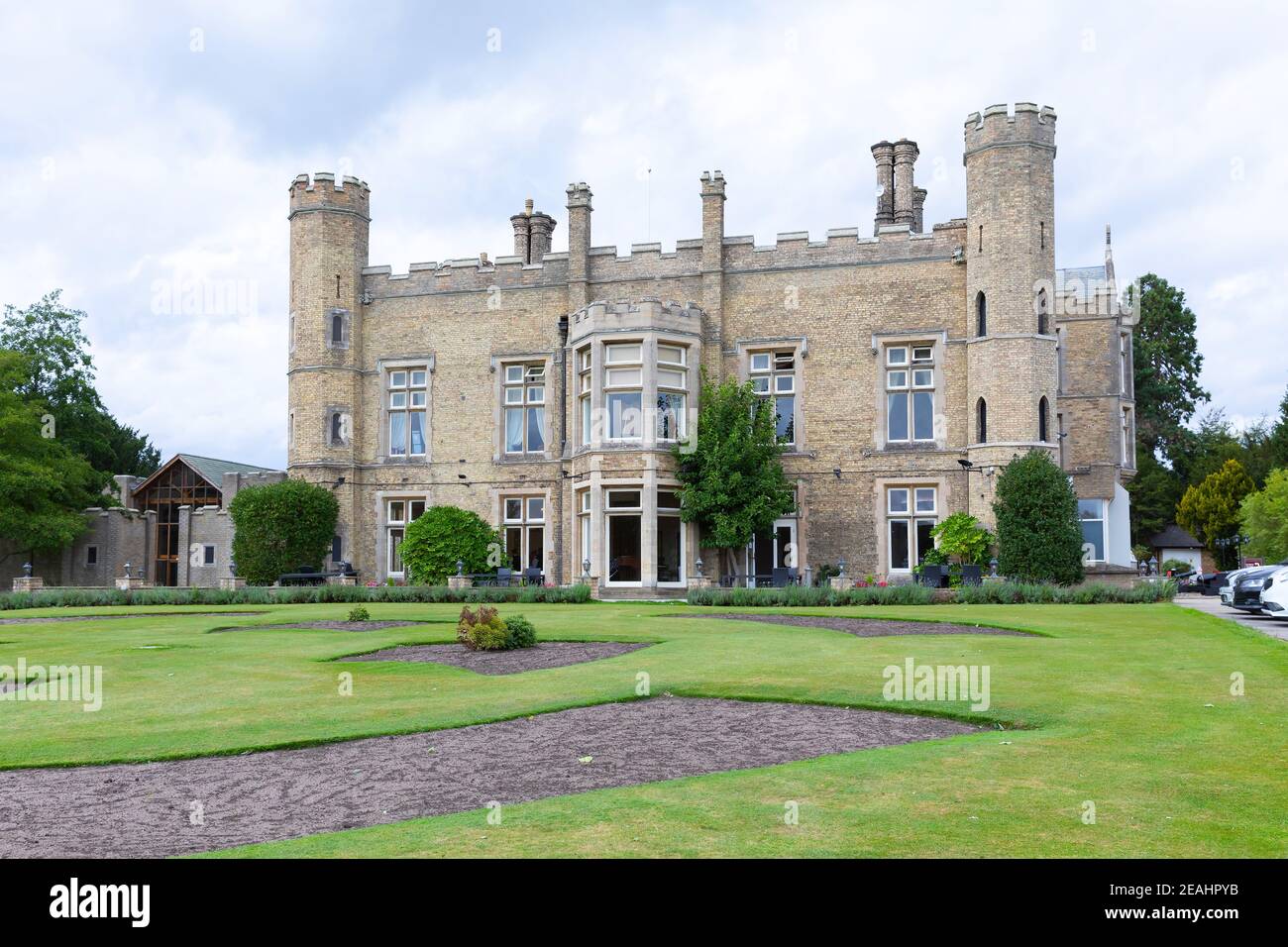 South cave castle Hotel and country club Stock Photo Alamy