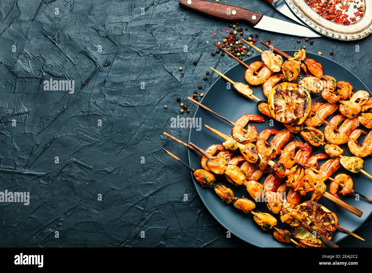 Delicious grilled seafood Stock Photo - Alamy