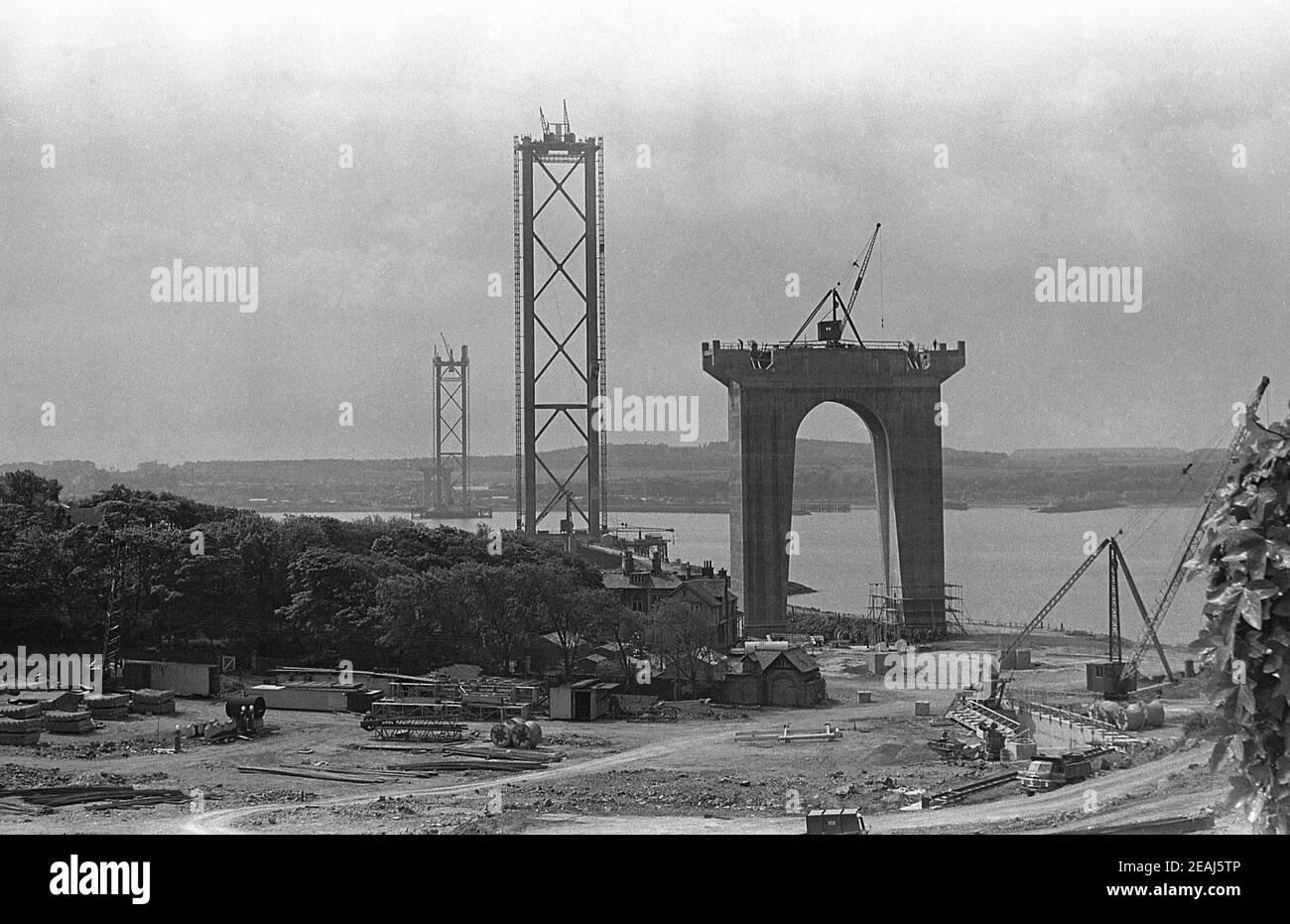 1960s, historical, the Forth Road Bridge over the river Clyde under