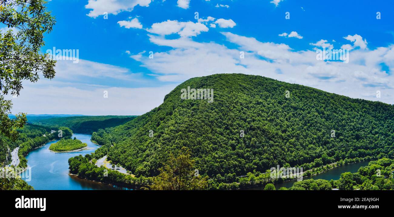 The View From Atop Mount Tammany at the Deleware Water Gap Stock Photo