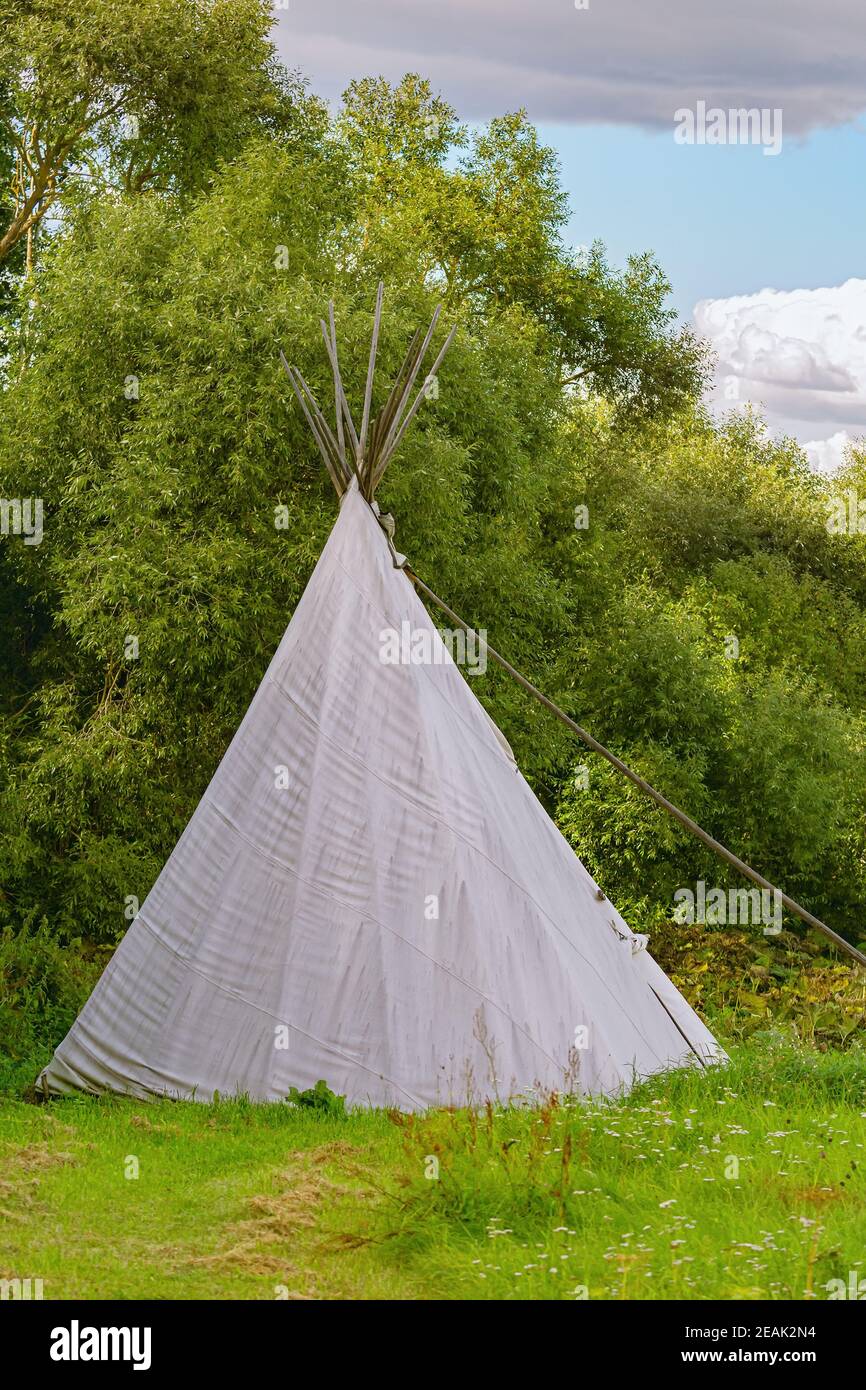 Yurt bell tent teepee wigwam Stock Photo Alamy