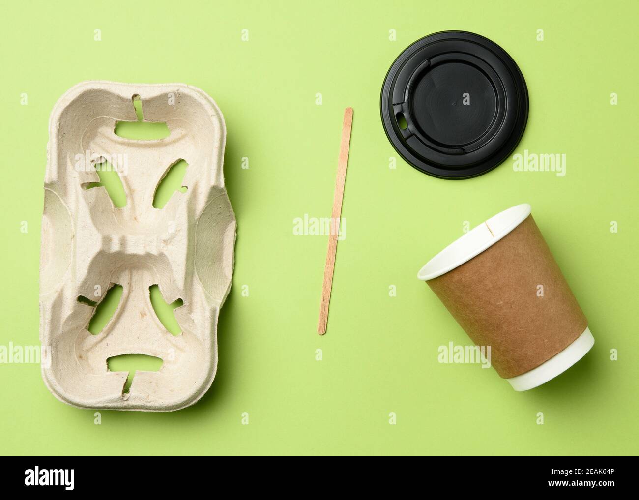 disposable paper cups from brown craft paper and recycled paper holders ...