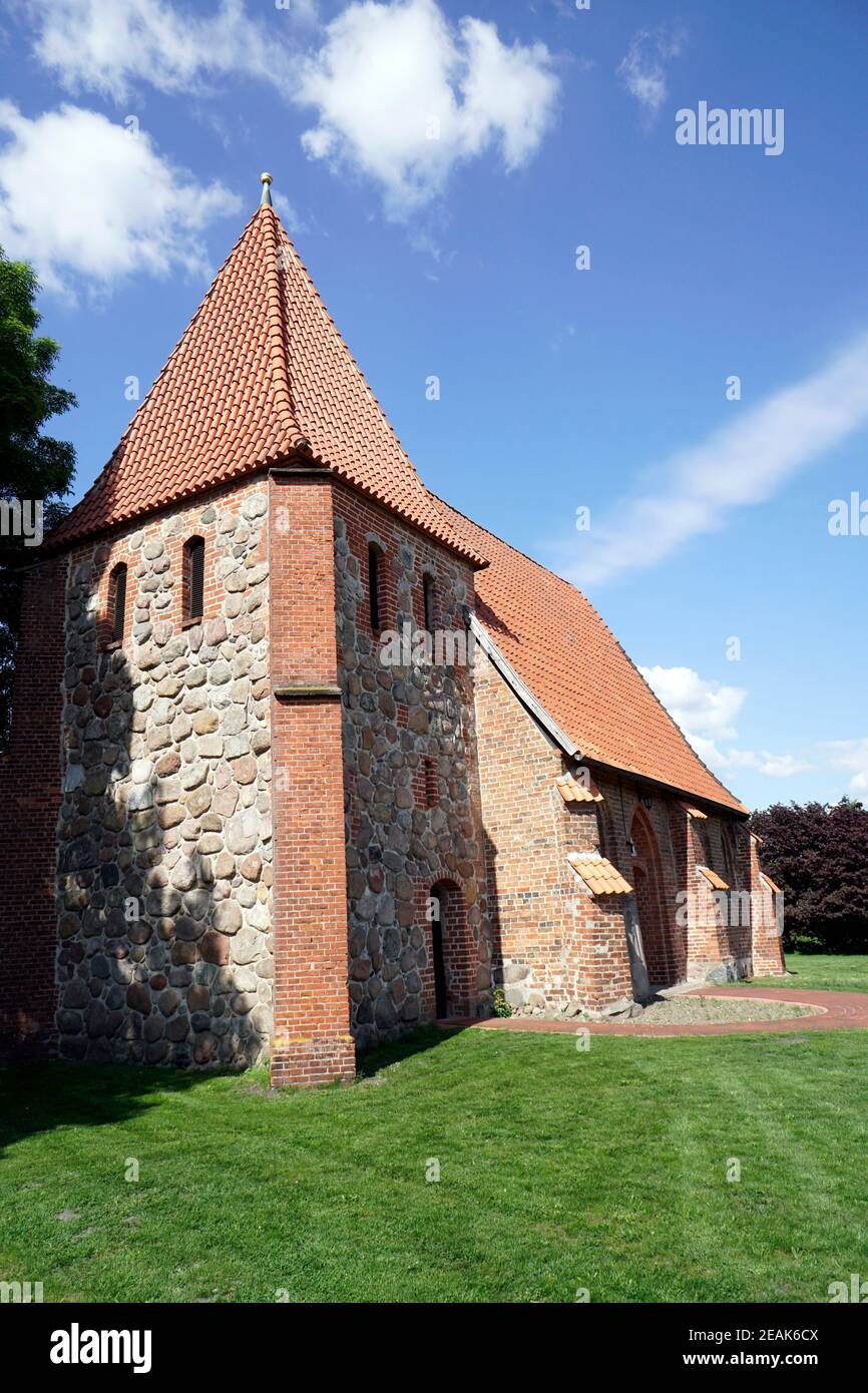 protestant-lutheran Virgin Mary chapel Oetzen, historical fieldstone chapel from the 14th century Stock Photo
