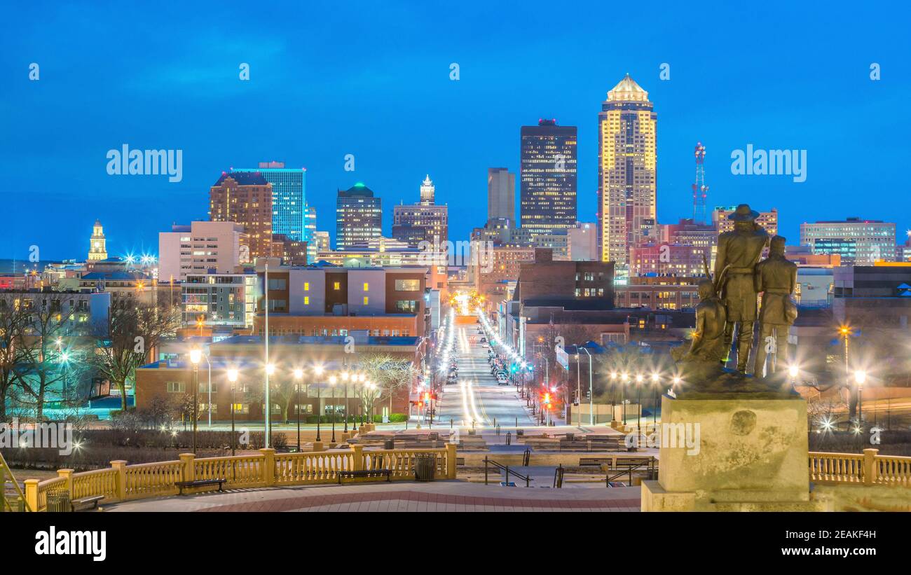 Des Moines Iowa skyline in USA Stock Photo
