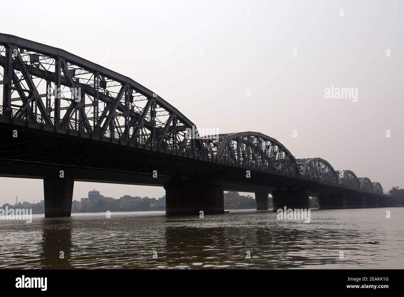 Bridge across the Hooghly river, Vivekananda Setu. It links the city of