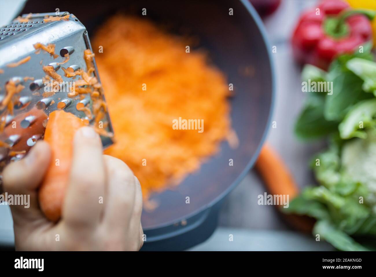 Grating container hi-res stock photography and images - Alamy