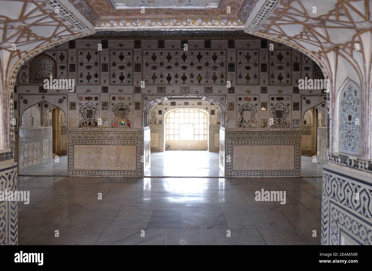 Amer fort mirror hi-res stock photography and images - Alamy