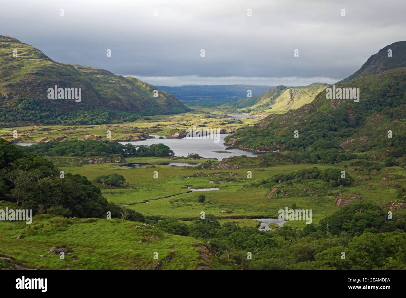 Ladies view ireland hires stock photography and images Alamy