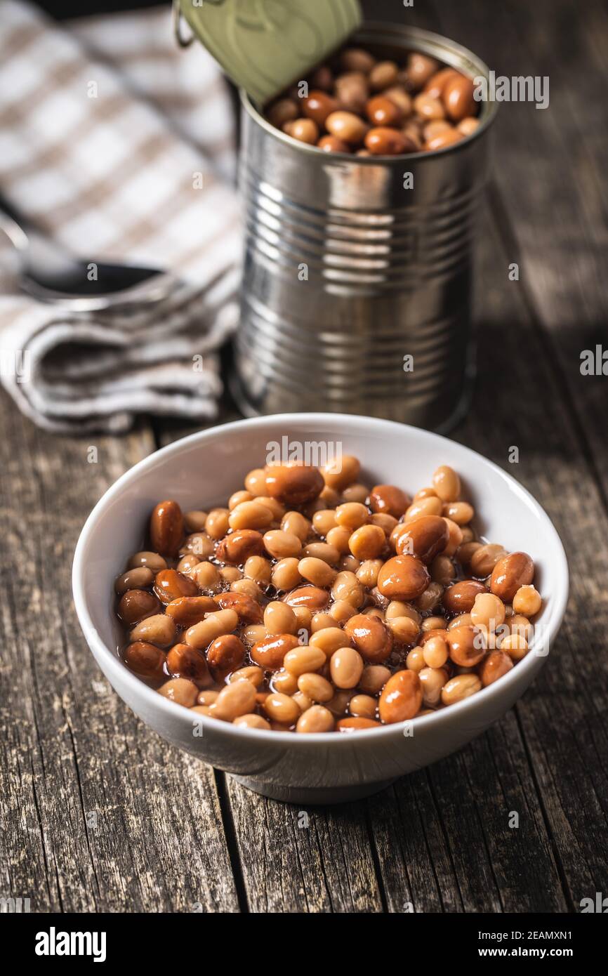 Mix of legume beans and chickpeas with sauce Stock Photo Alamy