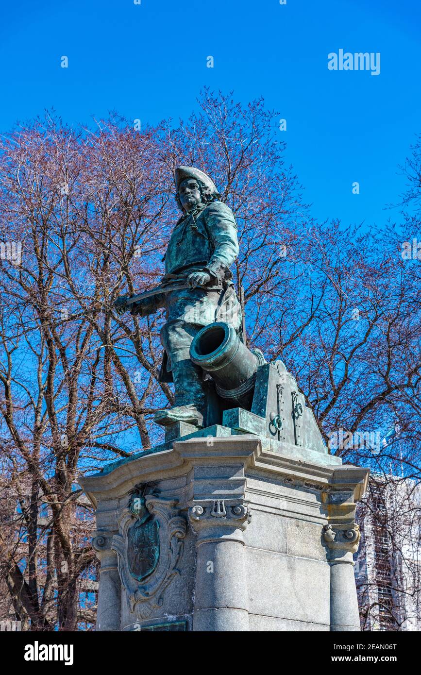 Statue of Norwegian-Danish naval officer Peter Wessel Tordenskjold in Oslo, Norway Stock Photo