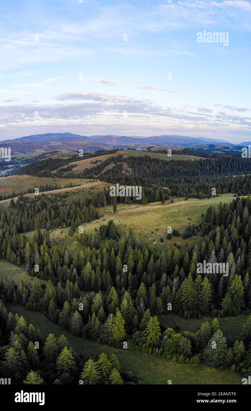 Drone shot beautiful green mountain hi-res stock photography and images ...