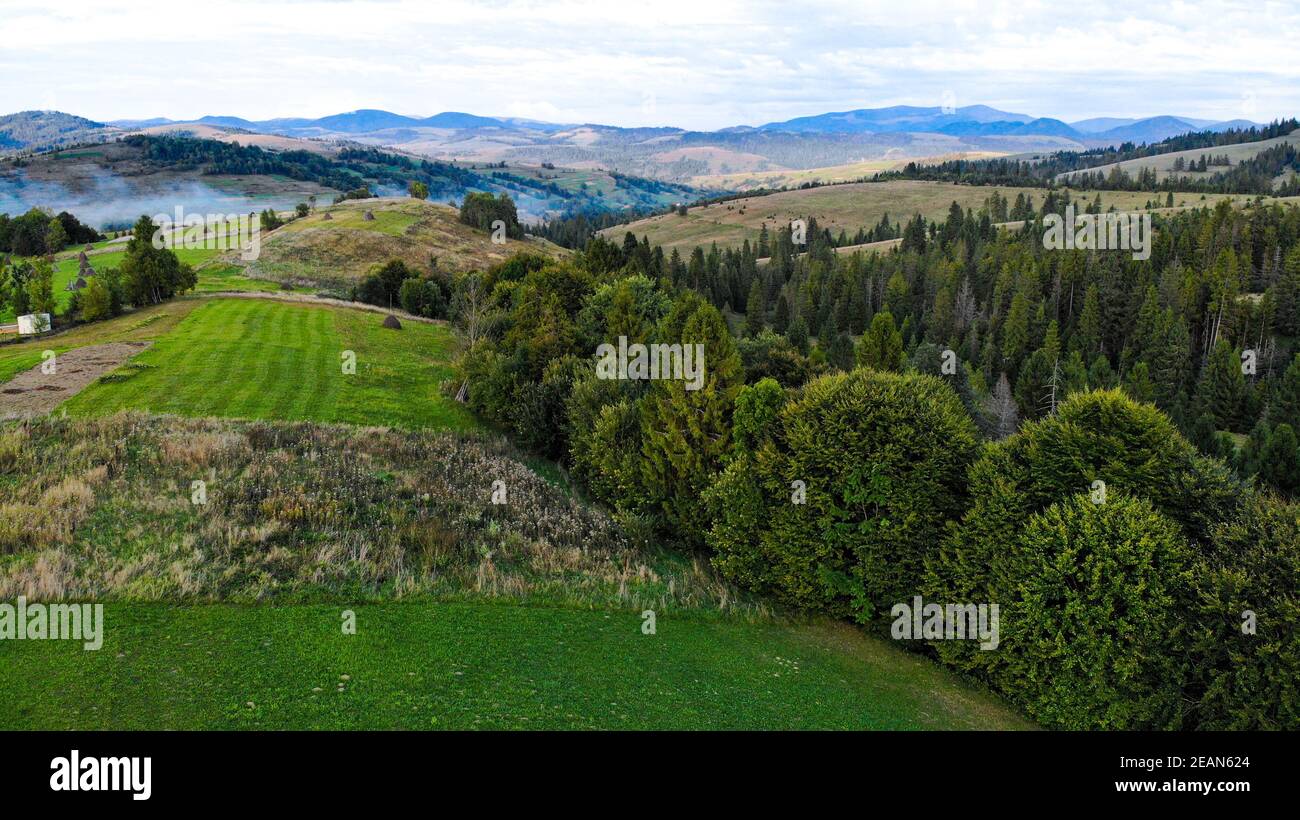 Drone shot beautiful green mountain hi-res stock photography and images ...