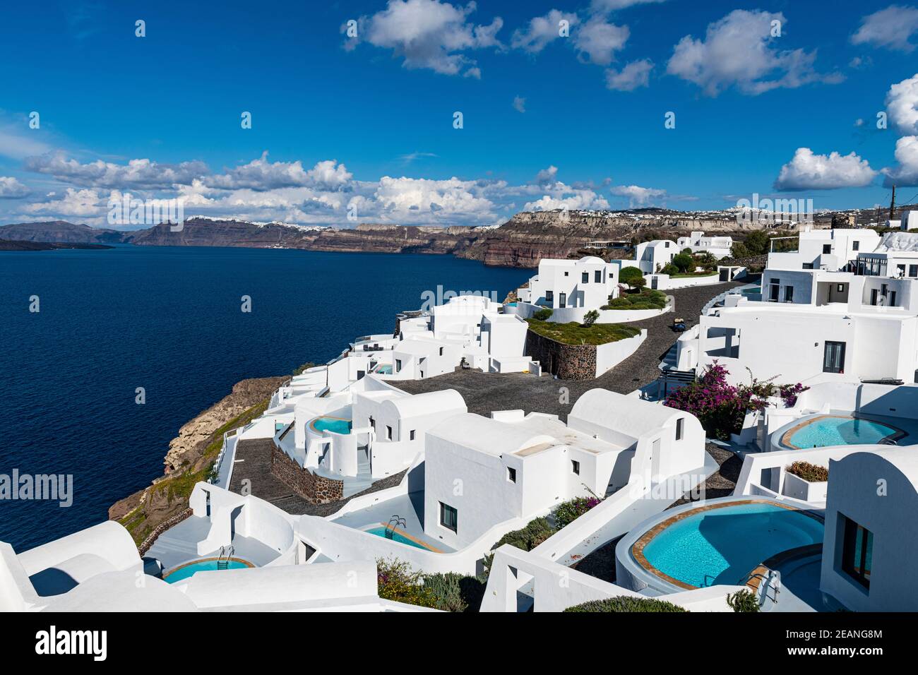 Luxury hotel on the crater rim, Santorini, Cyclades, Greek Islands, Greece, Europe Stock Photo