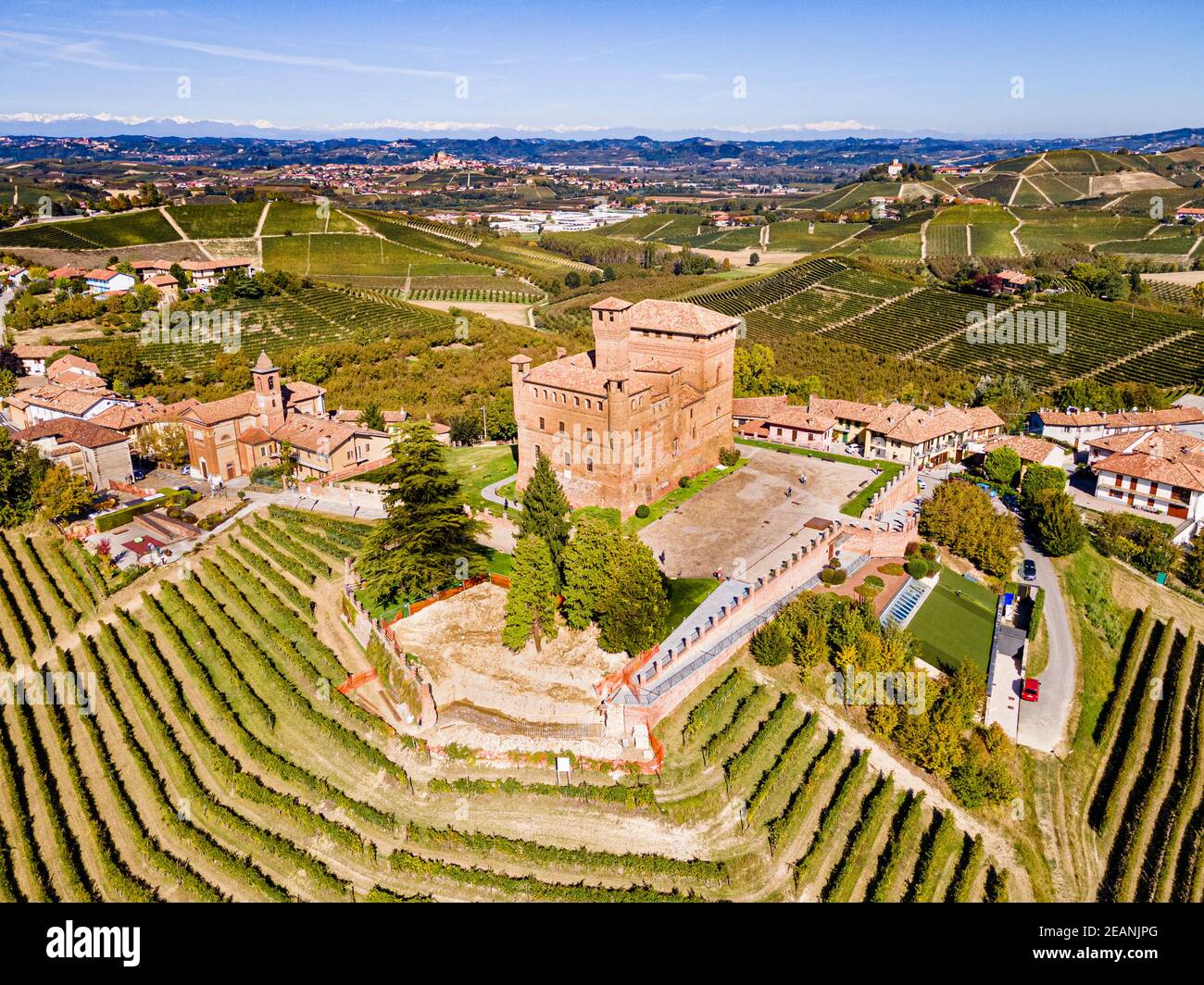 Castle of Grinzane Cavour, Barolo wine region, UNESCO World Heritage Site, Piedmont, Italy, Europe Stock Photo