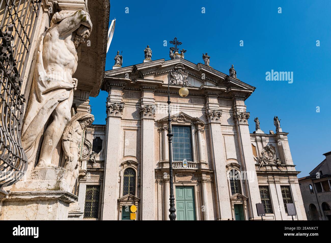 Mantua Cathedral, Mantua, UNESCO World Heritage Site, Lombardy, Italy, Europe Stock Photo