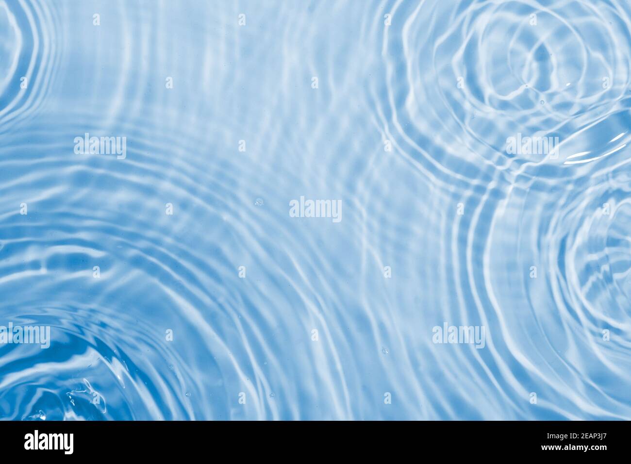 Water surface falling drops hi-res stock photography and images - Alamy