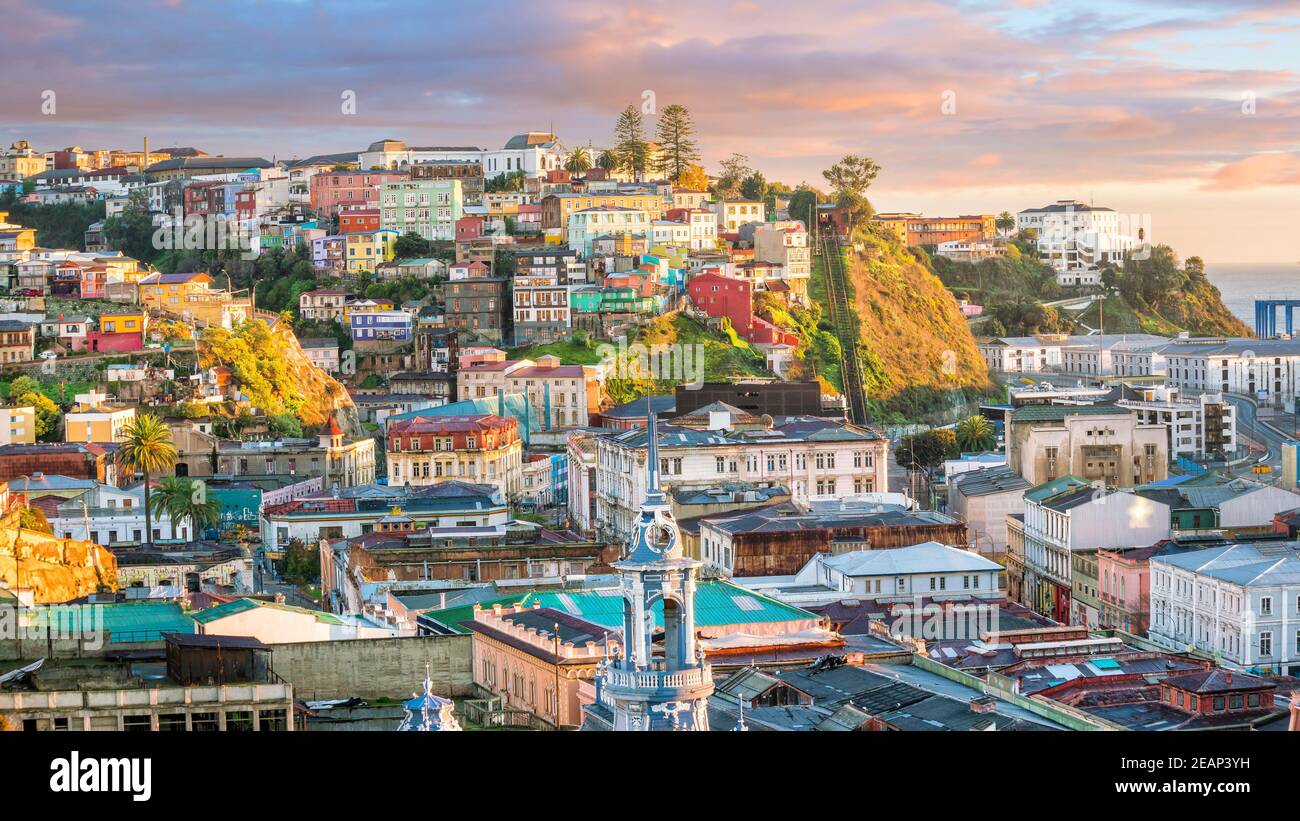 Colorful buildings of Valparaiso, Chile Stock Photo