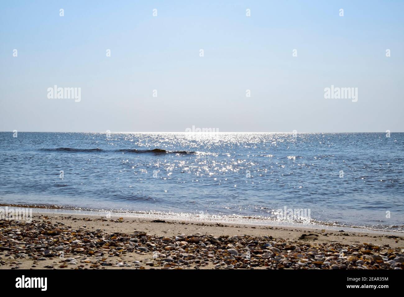 Clear horizon line hi-res stock photography and images - Alamy