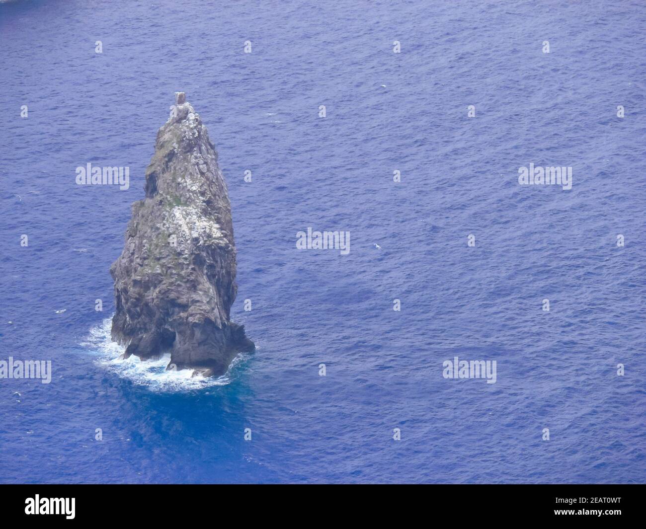 Seaster Island Rocks Aerial chile islands not easter island hi-res stock photography and ...