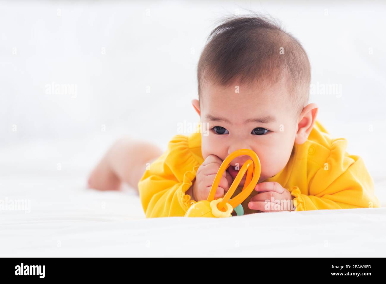 Newborn baby sleep prone hires stock photography and images Alamy